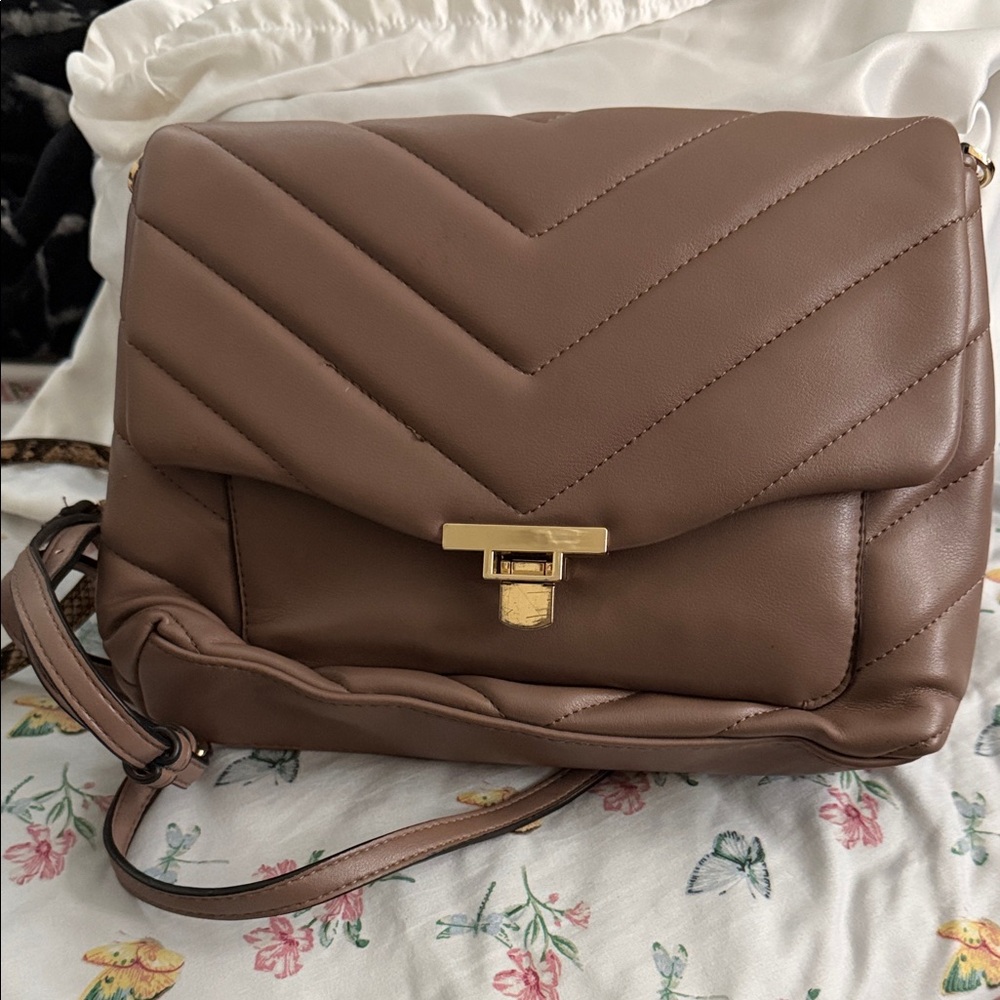 Quilted Chevron Leather Crossbody Bag - Brown